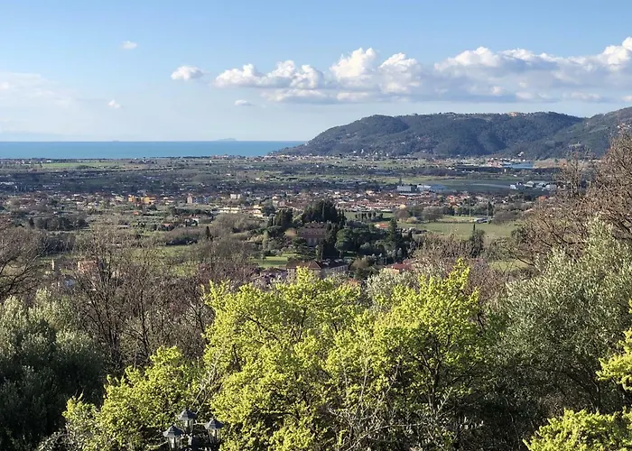 Ca' Bianca Bed and breakfast Fosdinovo