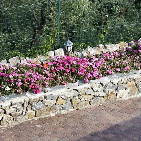 Ca' Bianca Bed & Breakfast 3*